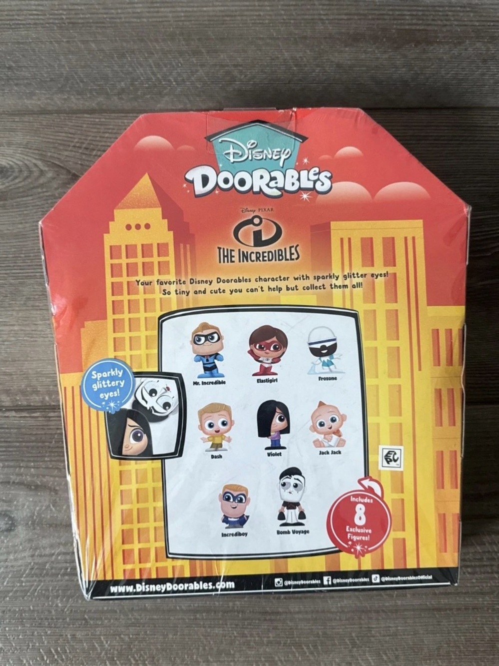 Disney Doorables The Incredibles Blind Collectible Box - Red, Yellow